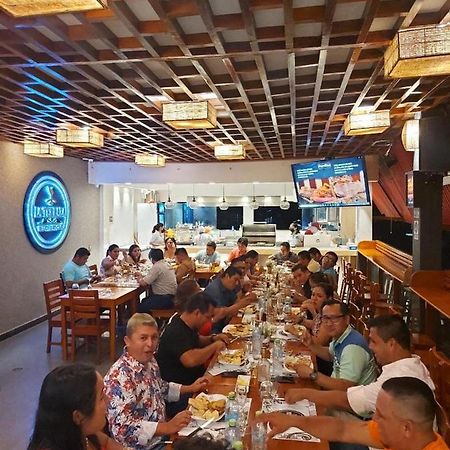 Hostal Puerto Terraza Yurimaguas ภายนอก รูปภาพ