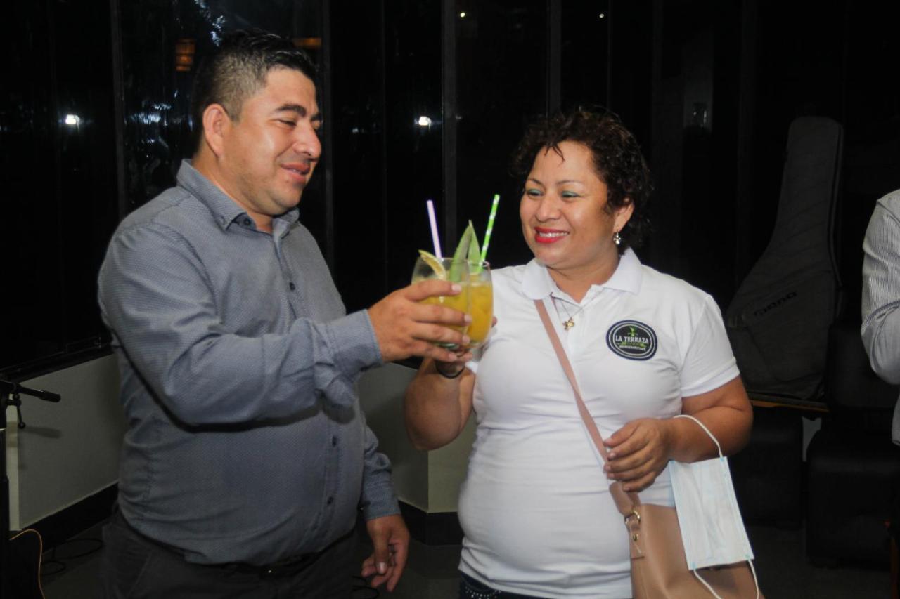 Hostal Puerto Terraza Yurimaguas ภายนอก รูปภาพ
